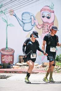 BIB: 
                            <button type="button" onclick="openModal(28590372)" class="btn btn-primary btn-sm float-right btn-popup" data-toggle="modal" data-target=".modal-high-quality">
                        <i class="fas fa-shopping-cart"></i> Add to Cart
                    </button>
                                            <button type="button" onclick="isThisMe(28590372, true)" class="btn btn-success btn-sm float-right btn-popup btn-isme hidden" data-toggle="tooltip" data-placement="bottom" title="นี่คือรูปของคุณใช่ไหม คลิกที่นี่เพื่อเอาเข้าอัลบั้ม">
                        <i class="fas fa-plus"></i> Add to album
                    </button>
                    <button type="button" onclick="isThisMe(28590372, false)" class="btn btn-warning btn-sm float-right btn-popup btn-isnotme hidden">
                        <i class="fas fa-ban"></i> Remove from album
                    </button>